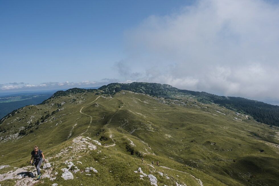 Cr T De La Neige Et Reculet Randonn E Dans Le Jura Globefreelancers