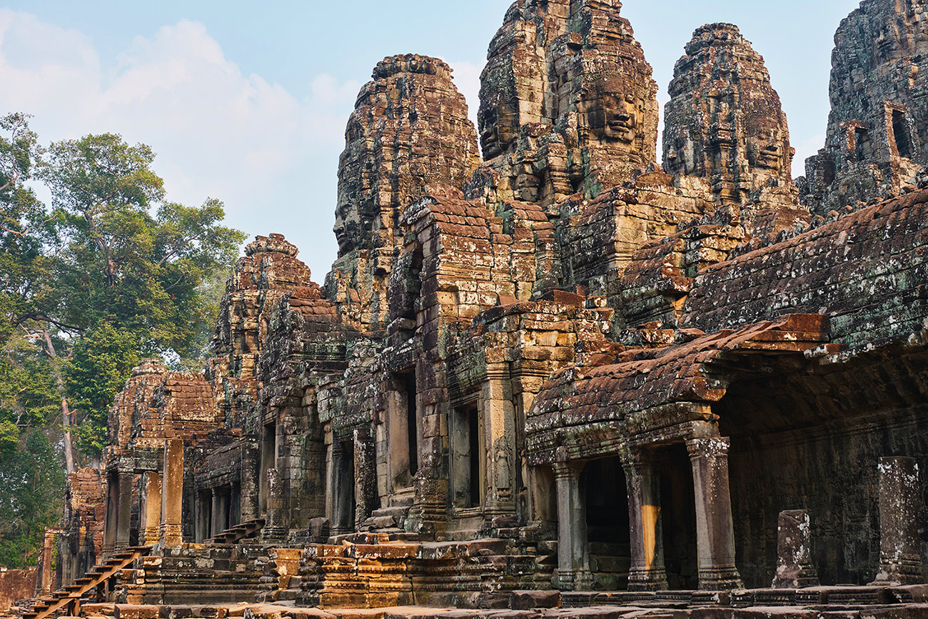 Temple de Bayon sur le site archéologique d'Angkor