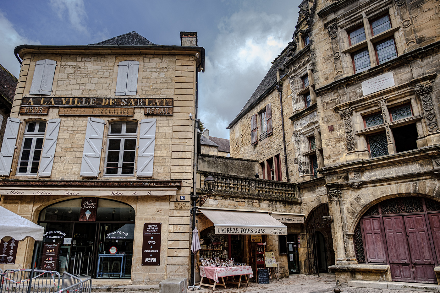 Visiter la ville de Sarlat-la-Canéda en Dordogne (Périgord noire)