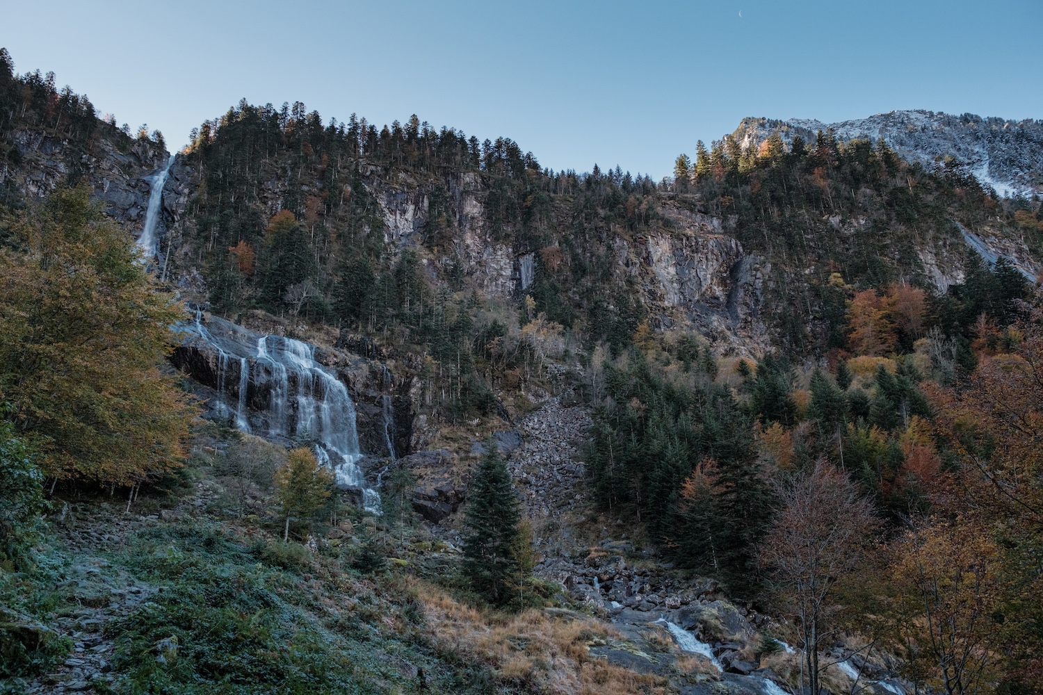 Randonnée de la cascade d'Ars en Ariège dans les Pyrénées (itinéraire).